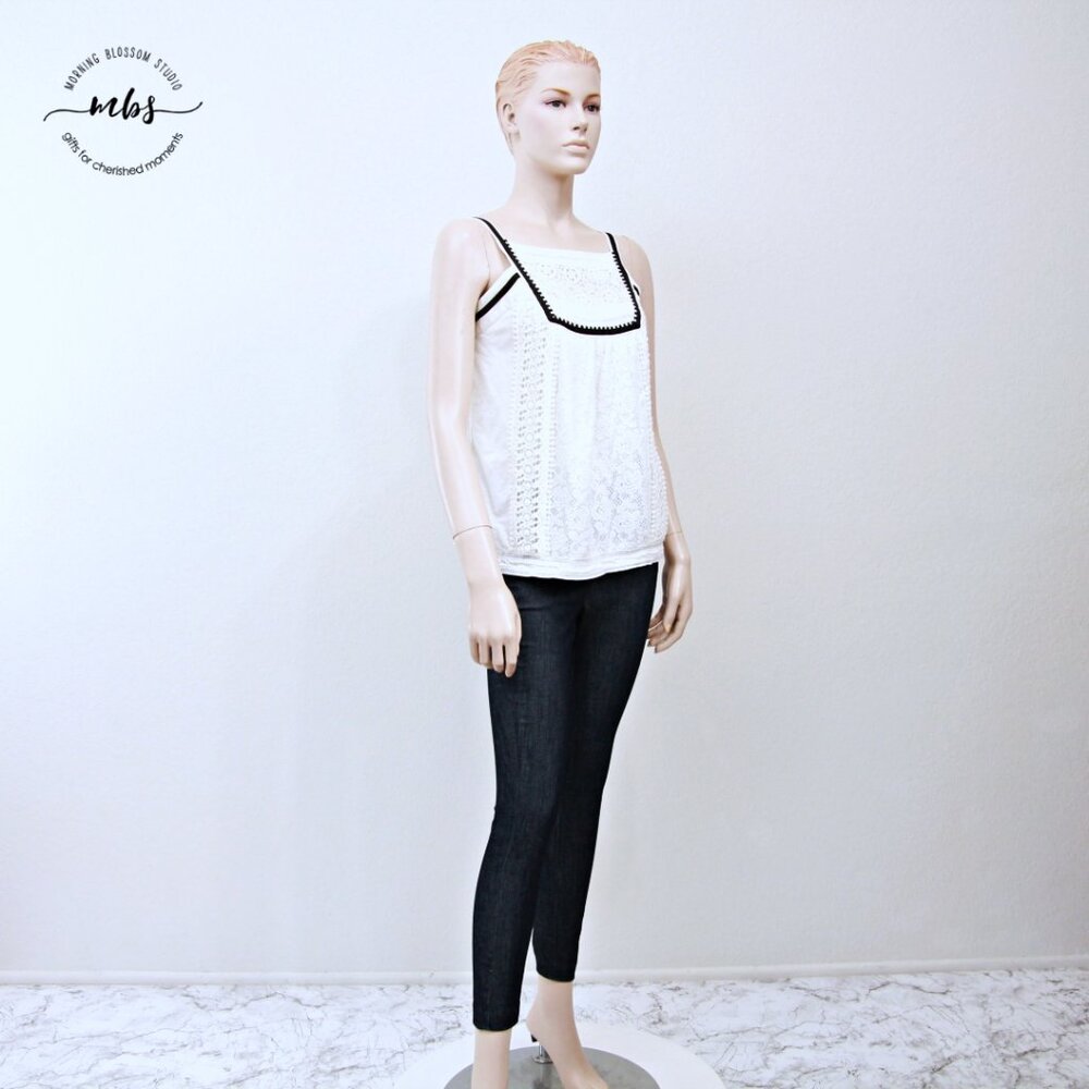 Anthropologie Akemi + Kin Crochet Lined Tank Top White Black Women M